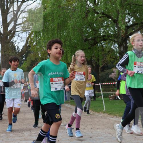 25.04.2026 - Das Zehntel Zöllner http://msf.ph/oto/9623903 25.04.2026 07:42:44 Laufen 1993, 2404, 3719, 3340 meine-sportfotos.de