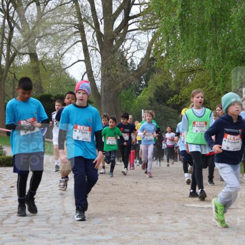 25.04.2026 - Das Zehntel Zöllner http://msf.ph/oto/9623947 25.04.2026 07:42:46 Laufen  meine-sportfotos.de