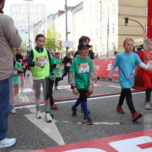 25.04.2026 - Das Zehntel Strokosch-Dieckow http://msf.ph/oto/9623955 25.04.2026 08:56:49 Ziel 1004, 1113, 1131, 1307, 1316, 1369, 1562, 1649, 1717, 1740, 1959, 2078, 2296, 2323, 2463, 2474, 2478, 2606, 2895, 3059, 3093, 3196, 3206, 3745, 3847, 3891, 3963 meine-sportfotos.de