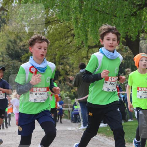 25.04.2026 - Das Zehntel Zöllner http://msf.ph/oto/9624000 25.04.2026 11:40:10 Laufen 11390, 12152, 1220, 12716 meine-sportfotos.de