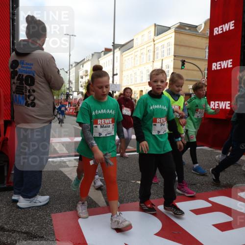 25.04.2026 - Das Zehntel Strokosch-Dieckow http://msf.ph/oto/9624012 25.04.2026 08:56:51 Ziel 1004, 1113, 1131, 1307, 1369, 1562, 1567, 1649, 1959, 2040, 2078, 2217, 2229, 2323, 2463, 2474, 2478, 2484, 2606, 2607, 3059, 3093, 3196, 3206, 3610, 3722, 3745, 3847, 3891, 3950, 3963 meine-sportfotos.de