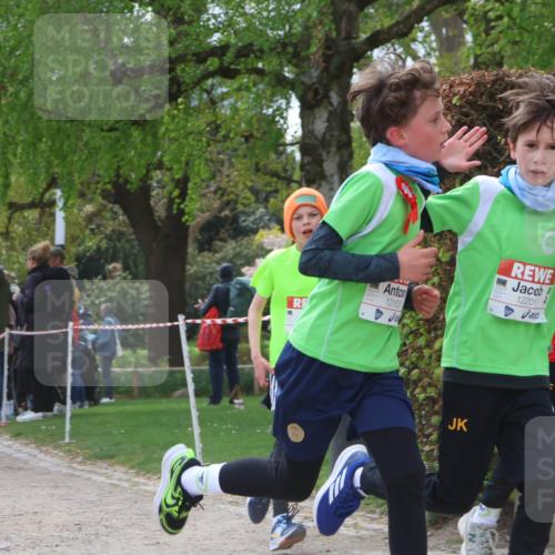 25.04.2026 - Das Zehntel Zöllner http://msf.ph/oto/9624053 25.04.2026 11:40:10 Laufen 12152, 12201, 12190 meine-sportfotos.de