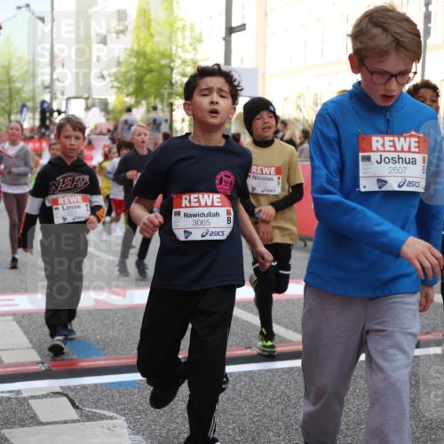25.04.2026 - Das Zehntel Strokosch-Dieckow http://msf.ph/oto/9624062 25.04.2026 08:56:55 Ziel 1004, 1134, 1307, 1369, 1562, 1567, 2040, 2078, 2217, 2229, 2323, 2484, 2528, 2606, 2607, 2808, 3065, 3093, 3196, 3206, 3465, 3559, 3560, 3610, 3715, 3718, 3722, 3803, 3891, 3950 meine-sportfotos.de