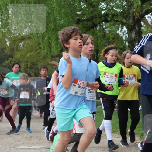 25.04.2026 - Das Zehntel Zöllner http://msf.ph/oto/9624063 25.04.2026 07:42:58 Laufen 3101, 1180, 26, 1174, 3193, 1050, 16, 26 meine-sportfotos.de