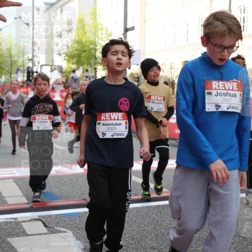 25.04.2026 - Das Zehntel Strokosch-Dieckow http://msf.ph/oto/9624076 25.04.2026 08:56:55 Ziel 1004, 1134, 1307, 1369, 1562, 1567, 2040, 2078, 2217, 2229, 2323, 2484, 2528, 2606, 2607, 2808, 3065, 3093, 3196, 3206, 3465, 3559, 3560, 3610, 3715, 3718, 3722, 3803, 3891, 3950 meine-sportfotos.de