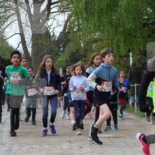 25.04.2026 - Das Zehntel Zöllner http://msf.ph/oto/9624102 25.04.2026 07:43:00 Laufen 1141 meine-sportfotos.de