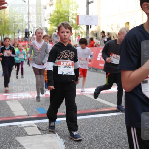 25.04.2026 - Das Zehntel Strokosch-Dieckow http://msf.ph/oto/9624103 25.04.2026 08:56:57 Ziel 1134, 1331, 1511, 1562, 1567, 1625, 2040, 2217, 2229, 2484, 2528, 2607, 2808, 3065, 3465, 3498, 3559, 3560, 3610, 3715, 3718, 3722, 3803, 3946, 3950 meine-sportfotos.de
