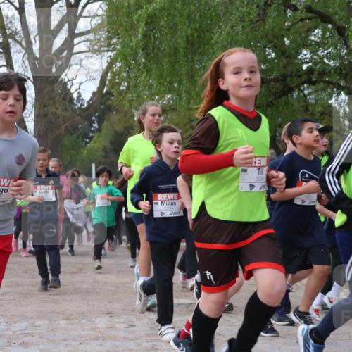 25.04.2026 - Das Zehntel Zöllner http://msf.ph/oto/9624196 25.04.2026 07:43:06 Laufen 3788, 2280, 2294, 324, 3228 meine-sportfotos.de