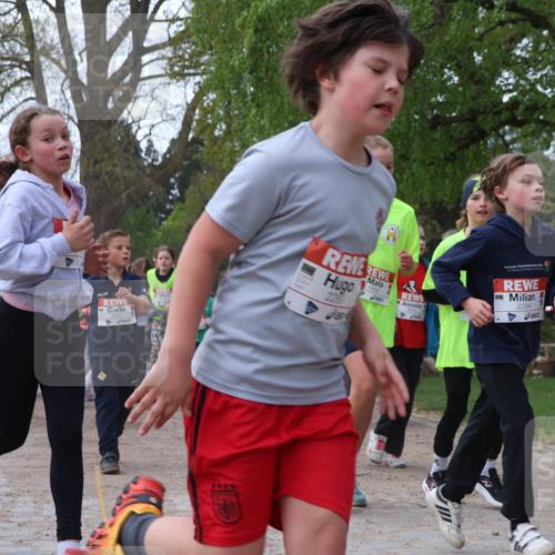 25.04.2026 - Das Zehntel Zöllner http://msf.ph/oto/9624208 25.04.2026 07:43:07 Laufen 1898, 2294 meine-sportfotos.de