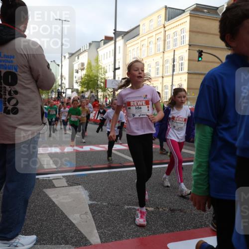 25.04.2026 - Das Zehntel Strokosch-Dieckow http://msf.ph/oto/9624210 25.04.2026 08:57:03 Ziel 1126, 1229, 1331, 1341, 1357, 1363, 1376, 1511, 1521, 1625, 1683, 1758, 1762, 1765, 1956, 2222, 2326, 2513, 2528, 2808, 2857, 2864, 2972, 3465, 3484, 3491, 3494, 3498, 3530, 3559, 3560, 3579, 3683, 3685, 3714, 3788, 3946 meine-sportfotos.de