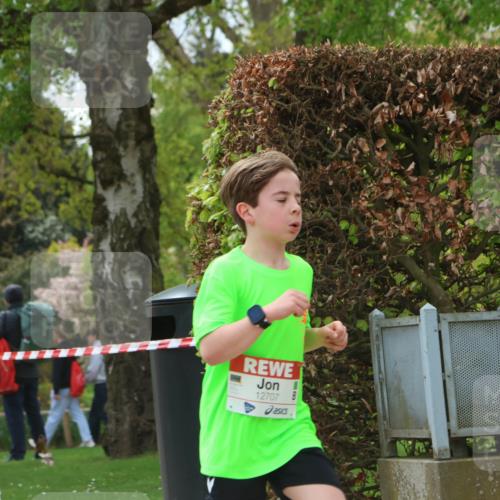 25.04.2026 - Das Zehntel Zöllner http://msf.ph/oto/9624214 25.04.2026 11:40:13 Laufen 10414, 12707 meine-sportfotos.de
