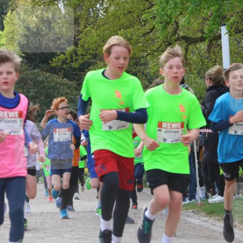 25.04.2026 - Das Zehntel Zöllner http://msf.ph/oto/9624333 25.04.2026 11:40:17 Laufen 500, 11605, 12736, 1132, 12970 meine-sportfotos.de