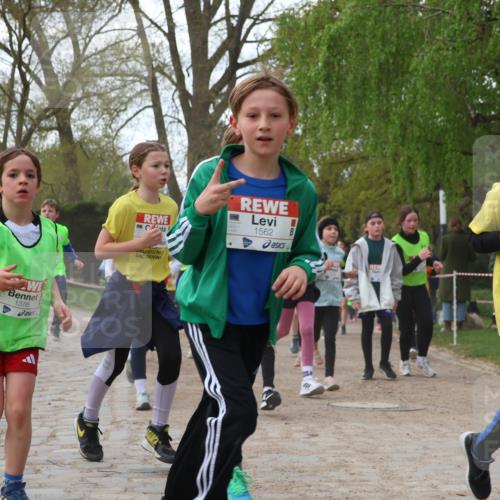 25.04.2026 - Das Zehntel Zöllner http://msf.ph/oto/9624338 25.04.2026 07:43:14 Laufen 1376, 1562, 2749 meine-sportfotos.de