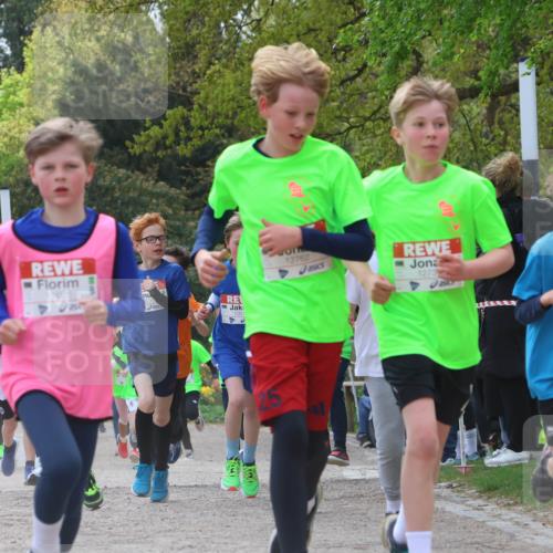 25.04.2026 - Das Zehntel Zöllner http://msf.ph/oto/9624342 25.04.2026 11:40:17 Laufen 11625, 11599, 12762, 1273, 11326 meine-sportfotos.de