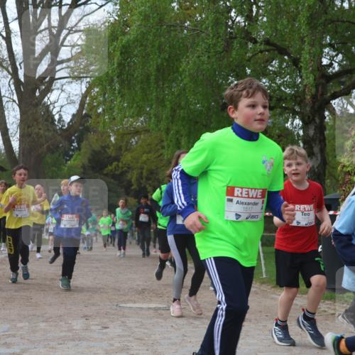 25.04.2026 - Das Zehntel Zöllner http://msf.ph/oto/9624397 25.04.2026 07:43:18 Laufen 1517, 1975, 1196 meine-sportfotos.de