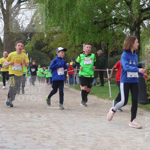 25.04.2026 - Das Zehntel Zöllner http://msf.ph/oto/9624414 25.04.2026 07:43:19 Laufen 2489 meine-sportfotos.de