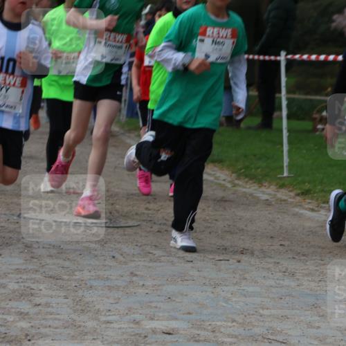 25.04.2026 - Das Zehntel Zöllner http://msf.ph/oto/9624417 25.04.2026 07:43:26 Laufen 10, 18571 meine-sportfotos.de