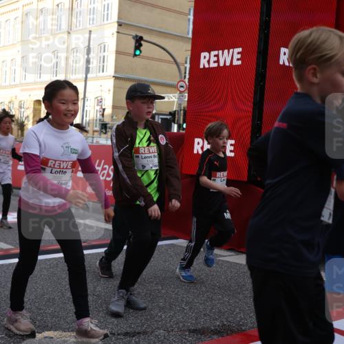 25.04.2026 - Das Zehntel Strokosch-Dieckow http://msf.ph/oto/9624427 25.04.2026 08:57:11 Ziel 1141, 1152, 1170, 1229, 1257, 1357, 1376, 1583, 1590, 1759, 1854, 2233, 2237, 2239, 2292, 2491, 2501, 2513, 2515, 2517, 3048, 3052, 3073, 3138, 3140, 3156, 3439, 3494, 3495, 3552, 3579, 3683, 3788, 3930, 4008 meine-sportfotos.de