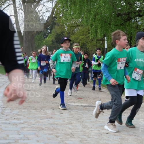 25.04.2026 - Das Zehntel Zöllner http://msf.ph/oto/9624453 25.04.2026 07:43:28 Laufen 765 meine-sportfotos.de