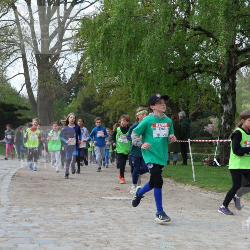 25.04.2026 - Das Zehntel Zöllner http://msf.ph/oto/9624464 25.04.2026 07:43:29 Laufen 10, 2474, 244 meine-sportfotos.de