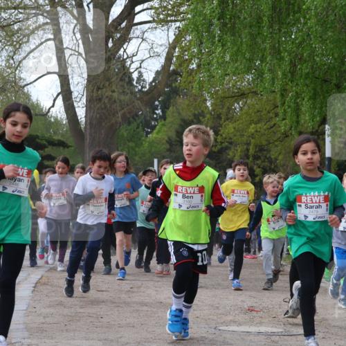 25.04.2026 - Das Zehntel Zöllner http://msf.ph/oto/9624520 25.04.2026 07:43:32 Laufen 2446, 3160, 2479, 1579 meine-sportfotos.de