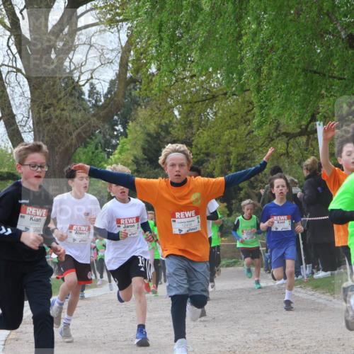 25.04.2026 - Das Zehntel Zöllner http://msf.ph/oto/9624533 25.04.2026 11:40:21 Laufen 10375, 12416, 12701 meine-sportfotos.de