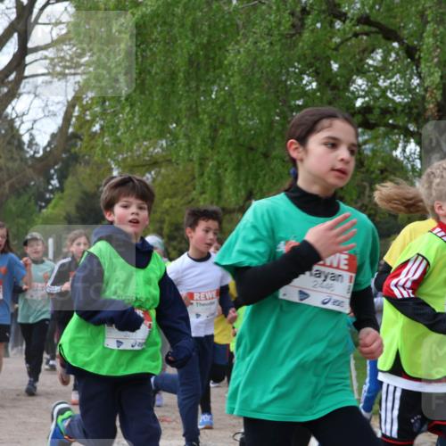 25.04.2026 - Das Zehntel Zöllner http://msf.ph/oto/9624535 25.04.2026 07:43:33 Laufen 2448 meine-sportfotos.de