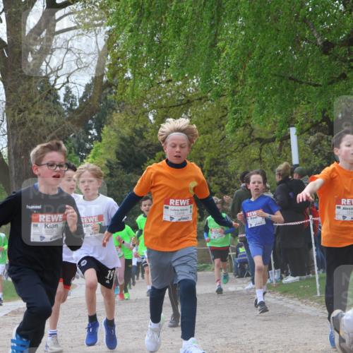 25.04.2026 - Das Zehntel Zöllner http://msf.ph/oto/9624543 25.04.2026 11:40:21 Laufen 10375, 119, 12416, 12442, 12701 meine-sportfotos.de