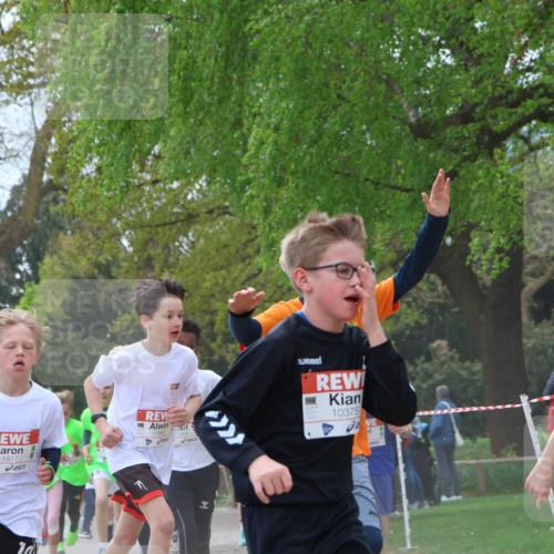 25.04.2026 - Das Zehntel Zöllner http://msf.ph/oto/9624573 25.04.2026 11:40:22 Laufen 11917, 11945, 1468, 10375, 12442 meine-sportfotos.de