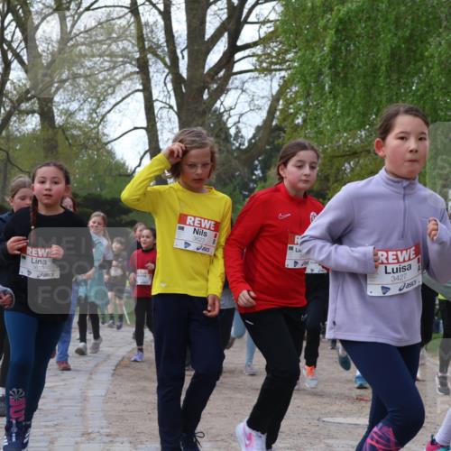 25.04.2026 - Das Zehntel Zöllner http://msf.ph/oto/9624595 25.04.2026 07:43:37 Laufen 3622, 3619, 3623, 3427, 3404, 070 meine-sportfotos.de