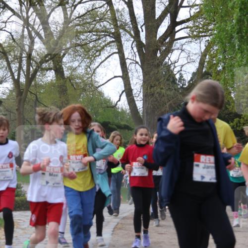 25.04.2026 - Das Zehntel Zöllner http://msf.ph/oto/9624622 25.04.2026 07:43:39 Laufen  meine-sportfotos.de