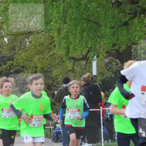 25.04.2026 - Das Zehntel Zöllner http://msf.ph/oto/9624662 25.04.2026 11:40:24 Laufen 12800, 12697, 10799 meine-sportfotos.de