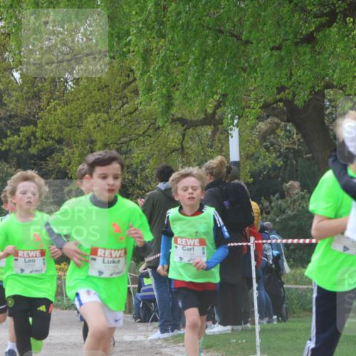 25.04.2026 - Das Zehntel Zöllner http://msf.ph/oto/9624666 25.04.2026 11:40:24 Laufen 12800, 12697, 12759, 10799 meine-sportfotos.de