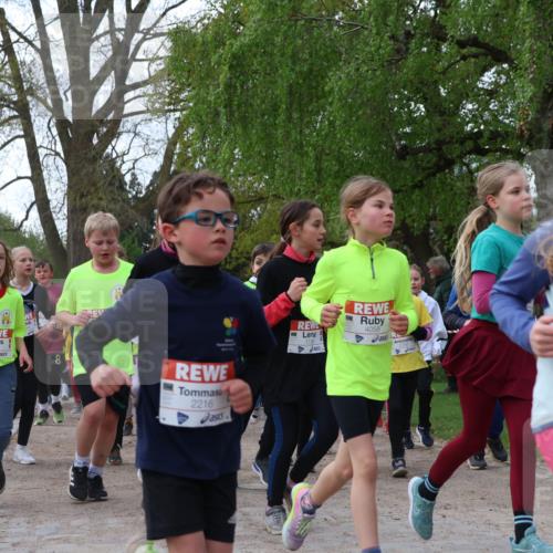 25.04.2026 - Das Zehntel Zöllner http://msf.ph/oto/9624680 25.04.2026 07:43:42 Laufen 8, 2216, 4058, 2941 meine-sportfotos.de