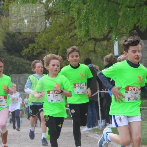 25.04.2026 - Das Zehntel Zöllner http://msf.ph/oto/9624706 25.04.2026 11:40:24 Laufen 12800, 12697, 12708, 28, 12759 meine-sportfotos.de