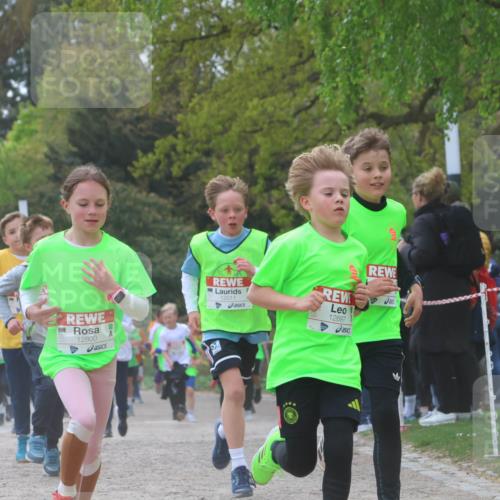 25.04.2026 - Das Zehntel Zöllner http://msf.ph/oto/9624729 25.04.2026 11:40:24 Laufen 12800, 12011, 12697, 10799 meine-sportfotos.de