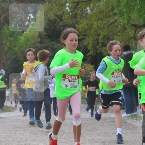 25.04.2026 - Das Zehntel Zöllner http://msf.ph/oto/9624761 25.04.2026 11:40:25 Laufen 12770, 12800, 12011, 12697 meine-sportfotos.de