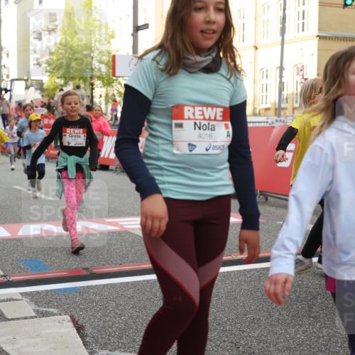 25.04.2026 - Das Zehntel Strokosch-Dieckow http://msf.ph/oto/9624762 25.04.2026 08:57:19 Ziel 1152, 1204, 1206, 1262, 1561, 1691, 1713, 1804, 1854, 2270, 2294, 2336, 2708, 2715, 2778, 2858, 2860, 2862, 3367, 3375, 3393, 3439, 3453, 3688, 3784, 4016, 4061, 4062 meine-sportfotos.de