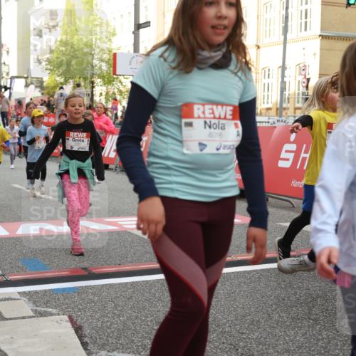 25.04.2026 - Das Zehntel Strokosch-Dieckow http://msf.ph/oto/9624769 25.04.2026 08:57:19 Ziel 1152, 1204, 1206, 1262, 1561, 1691, 1713, 1804, 1854, 2270, 2294, 2336, 2708, 2715, 2778, 2858, 2860, 2862, 3367, 3375, 3393, 3439, 3453, 3688, 3784, 4016, 4061, 4062 meine-sportfotos.de