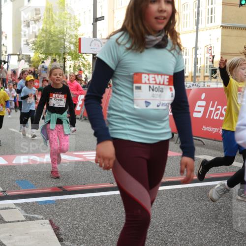 25.04.2026 - Das Zehntel Strokosch-Dieckow http://msf.ph/oto/9624774 25.04.2026 08:57:19 Ziel 1152, 1204, 1206, 1262, 1561, 1691, 1713, 1804, 1854, 2270, 2294, 2336, 2708, 2715, 2778, 2858, 2860, 2862, 3367, 3375, 3393, 3439, 3453, 3688, 3784, 4016, 4061, 4062 meine-sportfotos.de