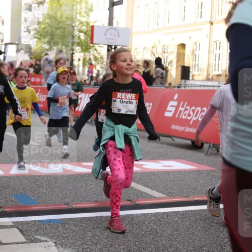 25.04.2026 - Das Zehntel Strokosch-Dieckow http://msf.ph/oto/9624795 25.04.2026 08:57:20 Ziel 1204, 1206, 1262, 1329, 1555, 1561, 1564, 1691, 1713, 1804, 2270, 2294, 2336, 2708, 2715, 2778, 2858, 2860, 2862, 3367, 3375, 3393, 3453, 3688, 3784, 4016, 4061, 4062 meine-sportfotos.de