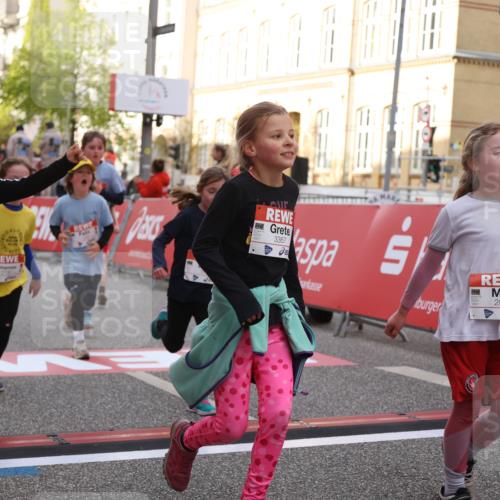 25.04.2026 - Das Zehntel Strokosch-Dieckow http://msf.ph/oto/9624814 25.04.2026 08:57:20 Ziel 1204, 1206, 1262, 1329, 1555, 1561, 1564, 1691, 1713, 1804, 2270, 2294, 2336, 2708, 2715, 2778, 2858, 2860, 2862, 3367, 3375, 3393, 3453, 3688, 3784, 4016, 4061, 4062 meine-sportfotos.de