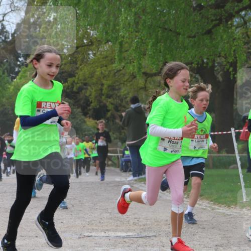 25.04.2026 - Das Zehntel Zöllner http://msf.ph/oto/9624819 25.04.2026 11:40:26 Laufen 12011, 12800 meine-sportfotos.de