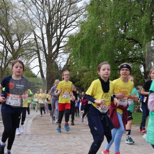 25.04.2026 - Das Zehntel Zöllner http://msf.ph/oto/9624825 25.04.2026 07:43:50 Laufen 1854, 2734 meine-sportfotos.de