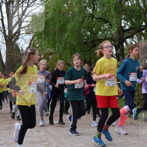 25.04.2026 - Das Zehntel Zöllner http://msf.ph/oto/9624843 25.04.2026 07:43:52 Laufen 2818, 280, 2819 meine-sportfotos.de