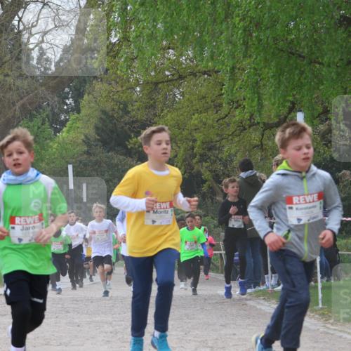 25.04.2026 - Das Zehntel Zöllner http://msf.ph/oto/9624906 25.04.2026 11:40:27 Laufen 12180, 11837, 172 meine-sportfotos.de