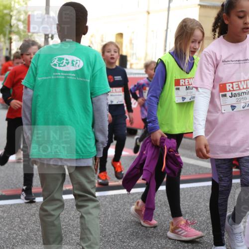 25.04.2026 - Das Zehntel Strokosch-Dieckow http://msf.ph/oto/9624945 25.04.2026 08:57:26 Ziel 1204, 1206, 1322, 1329, 1555, 1564, 1566, 1734, 1804, 1833, 1905, 2247, 2259, 2336, 2399, 2443, 2571, 2708, 2805, 3184, 3197, 3369, 3784 meine-sportfotos.de