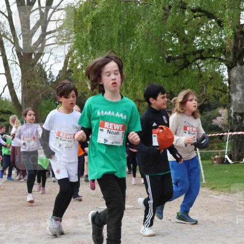 25.04.2026 - Das Zehntel Zöllner http://msf.ph/oto/9624966 25.04.2026 07:43:59 Laufen 3495, 2465 meine-sportfotos.de
