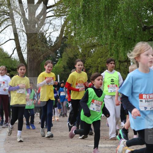 25.04.2026 - Das Zehntel Zöllner http://msf.ph/oto/9624996 25.04.2026 07:44:00 Laufen 4029, 2775, 1340, 3812, 3346 meine-sportfotos.de