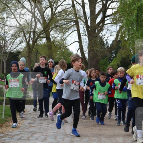 25.04.2026 - Das Zehntel Zöllner http://msf.ph/oto/9625024 25.04.2026 07:44:02 Laufen 2775 meine-sportfotos.de